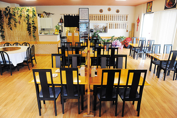 The restaurant boasts a fressh interior. L. TABUDLO PHOTO 