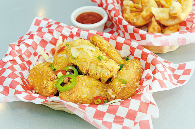 Fried Chicken Wings ($8.99 for seven pieces)