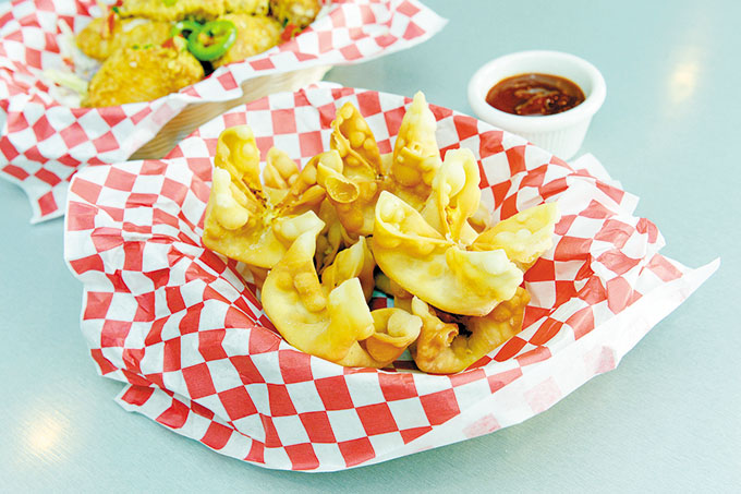 Cream Cheese Wontons ($6.99 for seven)