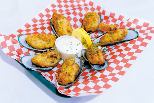 Beer Battered Mussels ($10 lunch special; only at Keeaumoku)